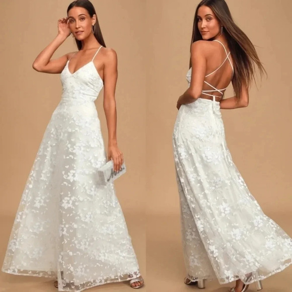 Lulu's Magically Charming White Sequin Embroidered Lace-Up Maxi Dress XS Bridal - Picture 1 of 10
